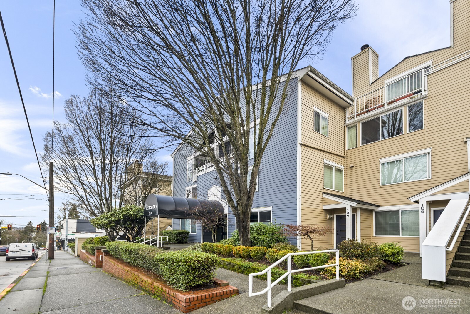 2350 10th Avenue E #227, Seattle, WA 98102