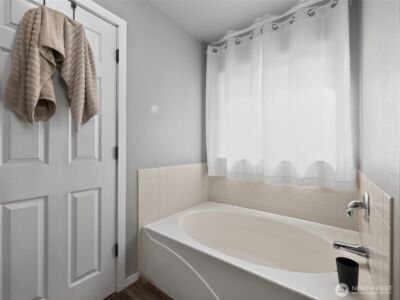 2509 W 35th Avenue , Kennewick, WA 99337 - Photo 21