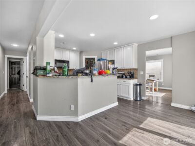 2509 W 35th Avenue , Kennewick, WA 99337 - Photo 7