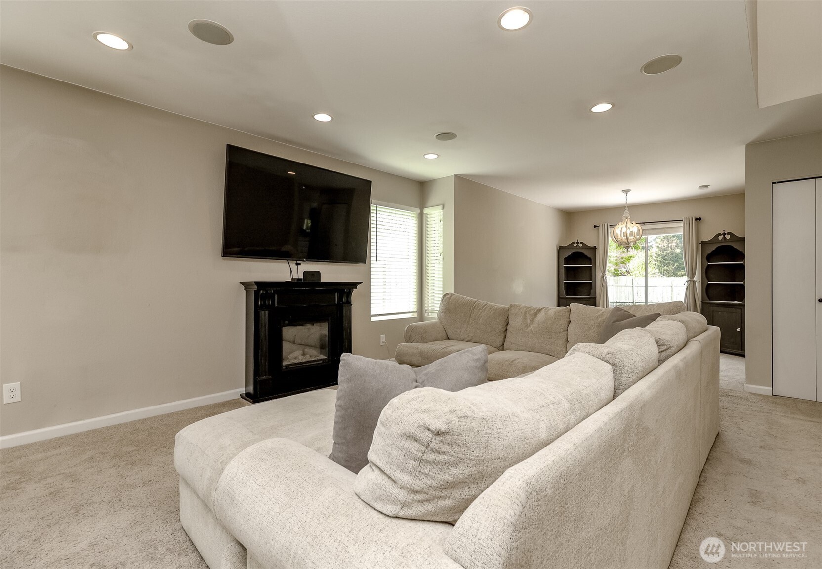 305 Jewell , Enumclaw, WA 98022