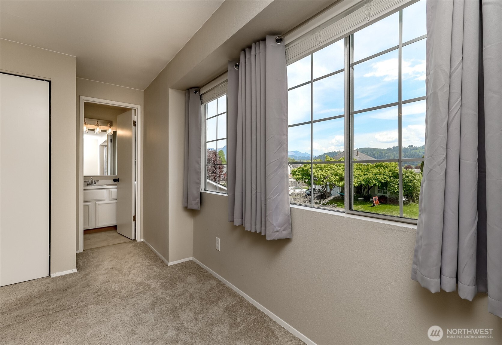 305 Jewell , Enumclaw, WA 98022