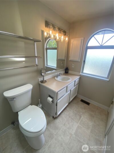 305 Jewell , Enumclaw, WA 98022 - Photo 21