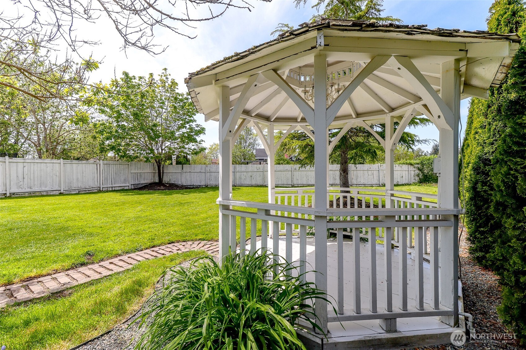 305 Jewell , Enumclaw, WA 98022