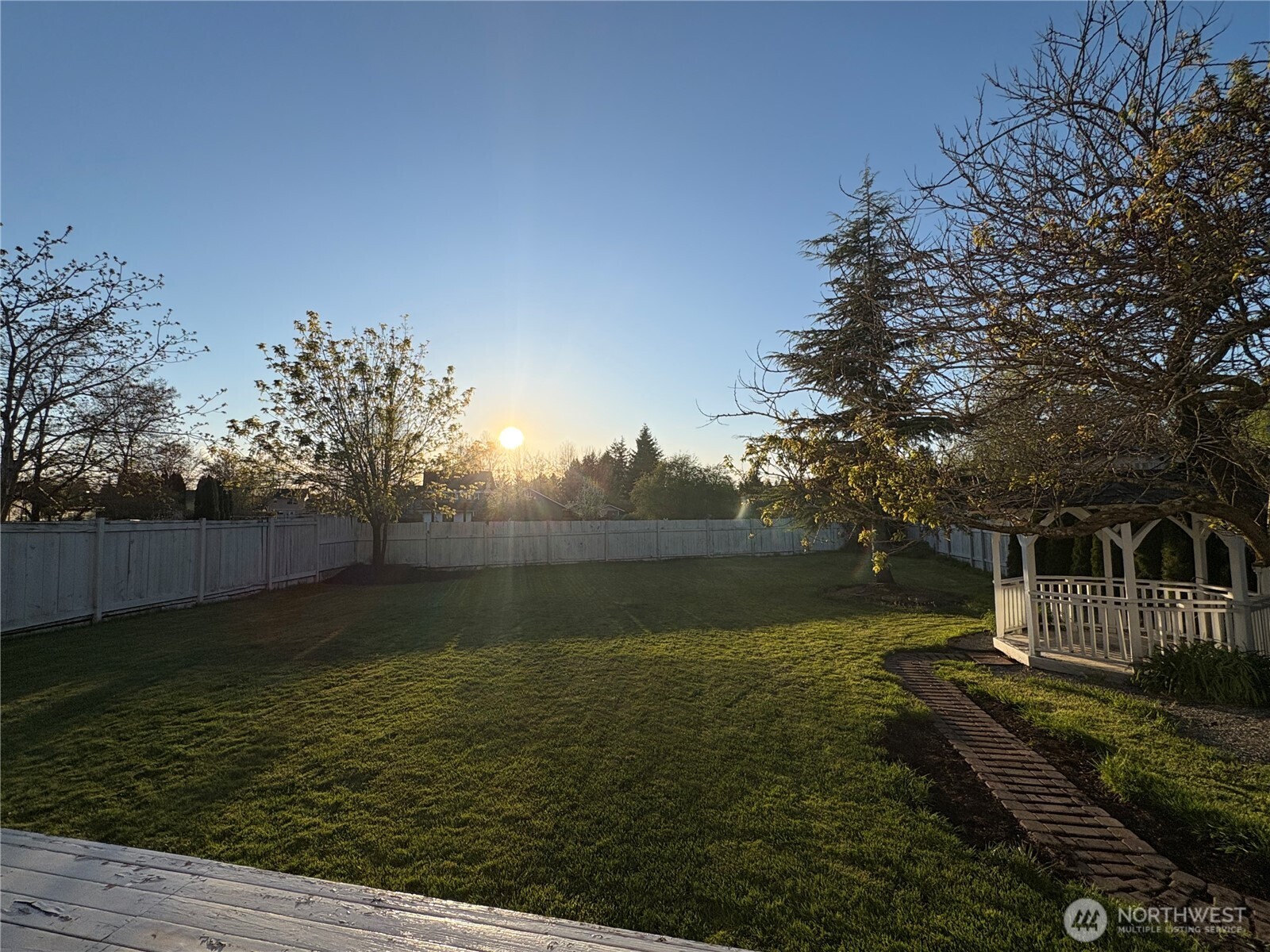 305 Jewell , Enumclaw, WA 98022