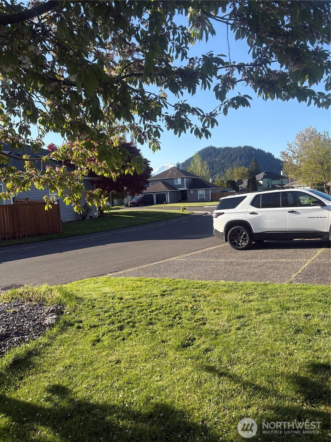 305 Jewell , Enumclaw, WA 98022