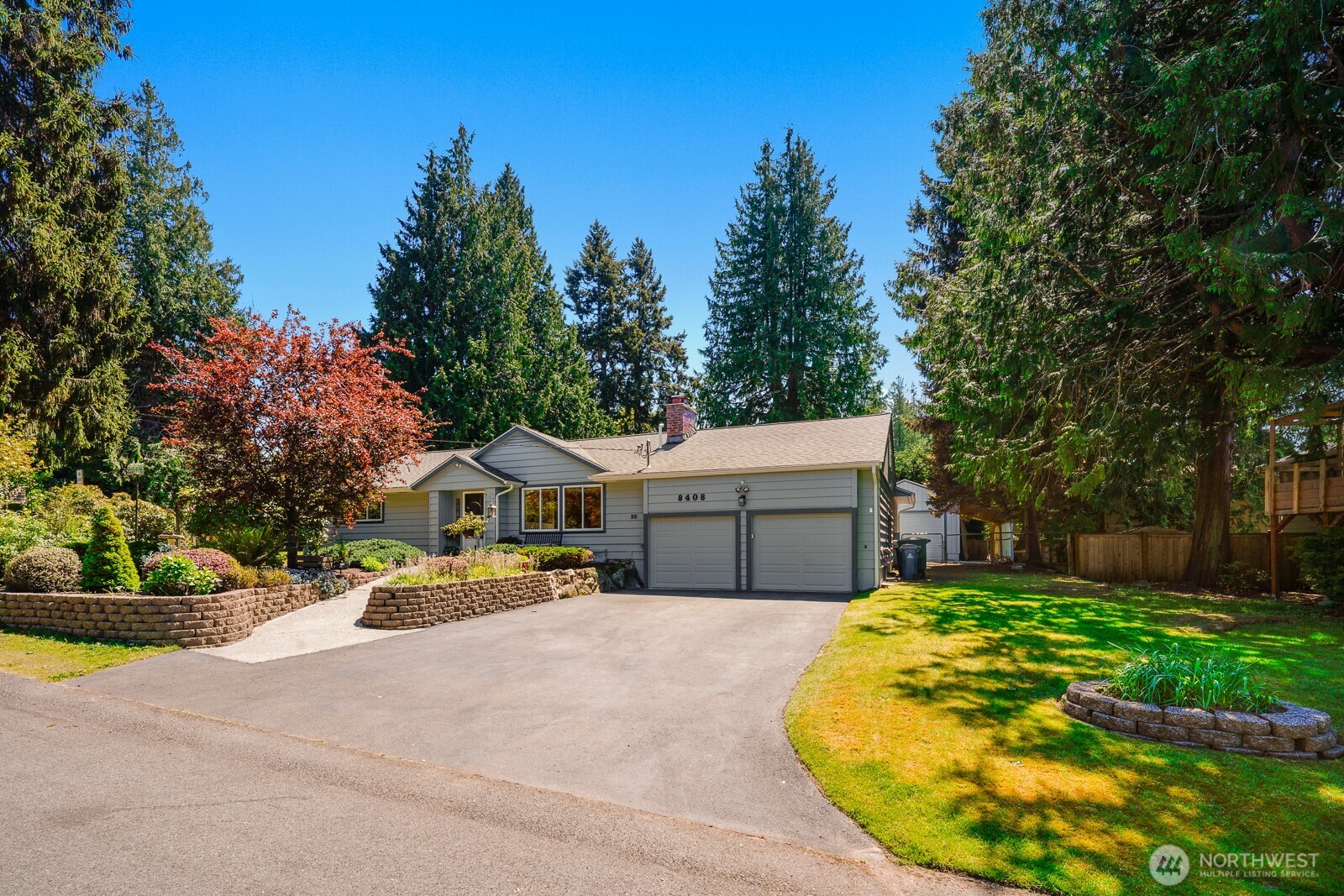8408 191st Street SW, Edmonds, WA 98026