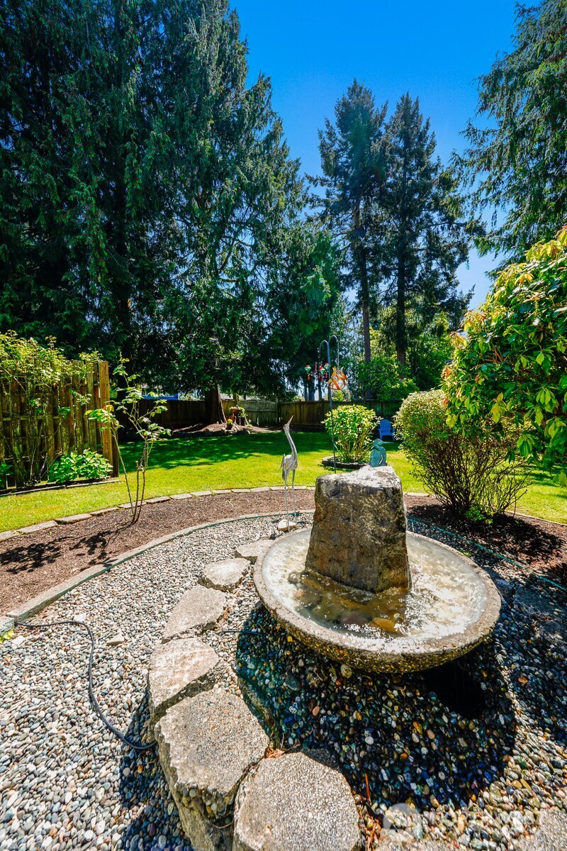 8408 191st Street SW, Edmonds, WA 98026