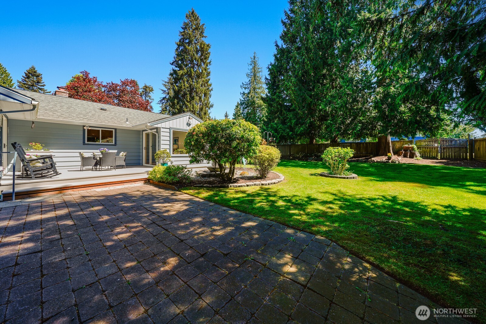 8408 191st Street SW, Edmonds, WA 98026