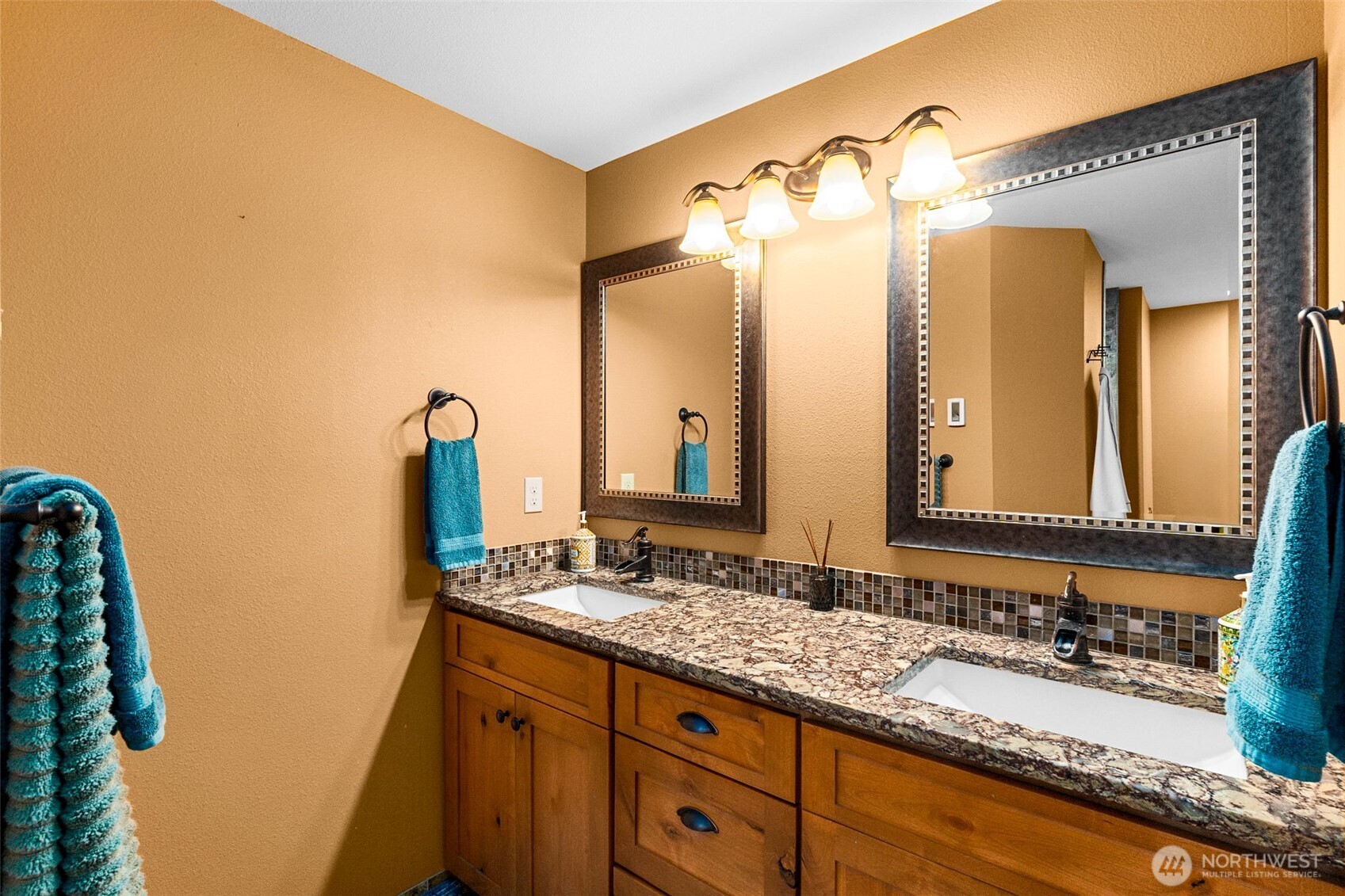 3444 Madrona Beach Road NW, Olympia, WA 98502