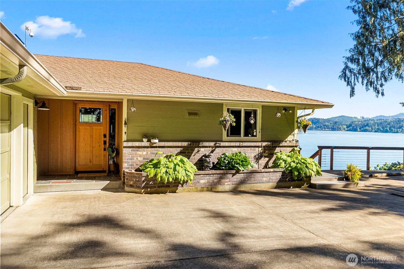 3444 Madrona Beach Road NW, Olympia, WA 98502