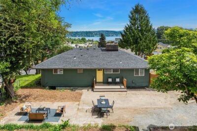 9275 Renton Avenue S, Seattle, WA 98118 - Photo 1