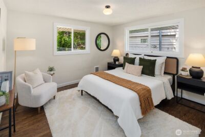 9275 Renton Avenue S, Seattle, WA 98118 - Photo 16