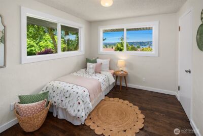 9275 Renton Avenue S, Seattle, WA 98118 - Photo 17