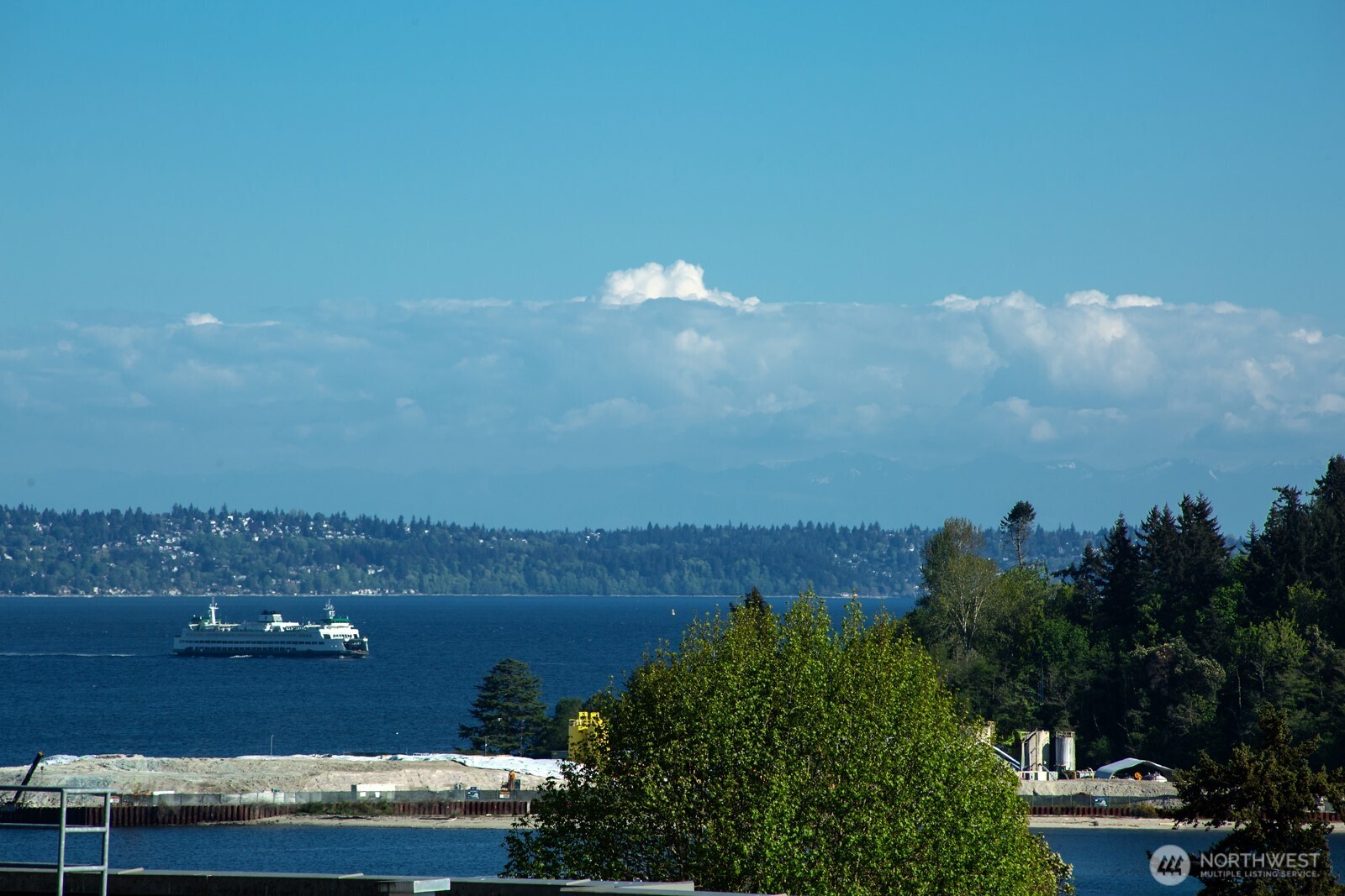 170 Harbor Sq Loop NE #A-411, Bainbridge Island, WA 98110