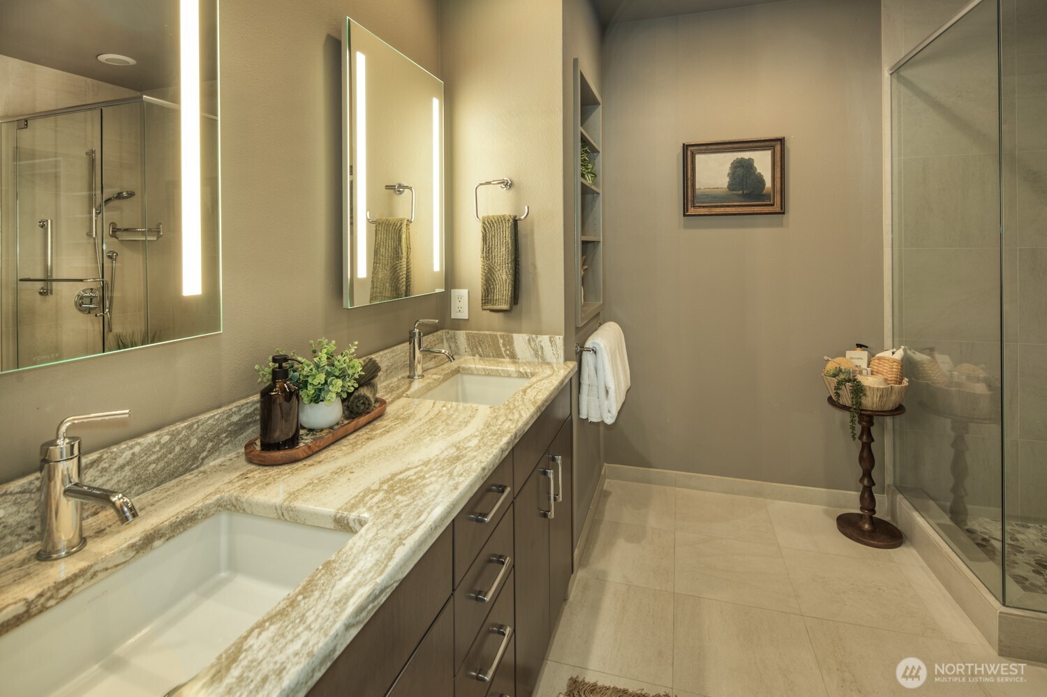 170 Harbor Sq Loop NE #A-411, Bainbridge Island, WA 98110
