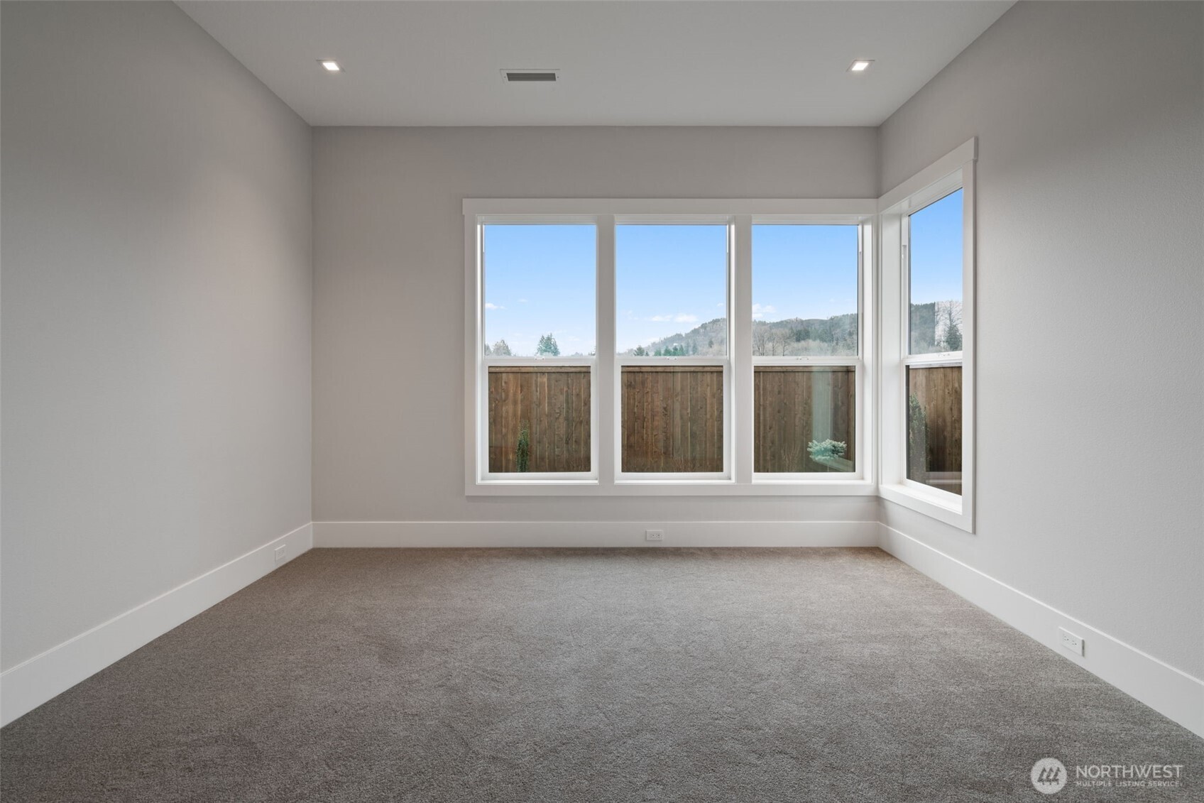 3109 Heron Street , Woodland, WA 98674