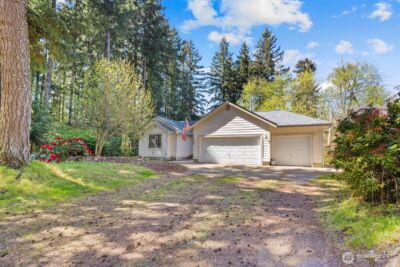 17943 Clear Lake Boulevard SE, Yelm, WA 98597 - Photo 3