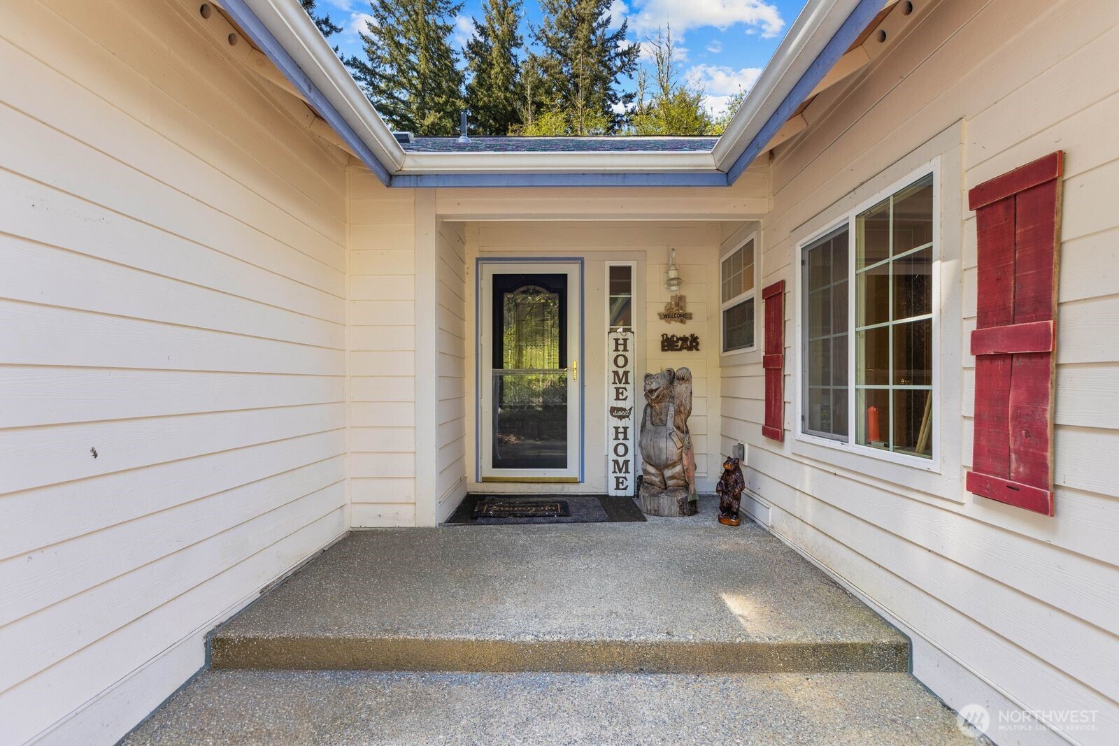 17943 Clear Lake Boulevard SE, Yelm, WA 98597