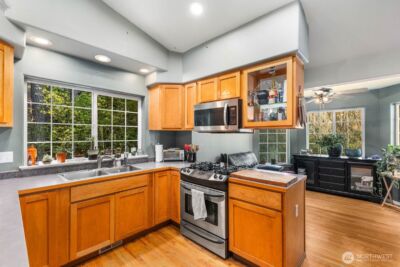 17943 Clear Lake Boulevard SE, Yelm, WA 98597 - Photo 10