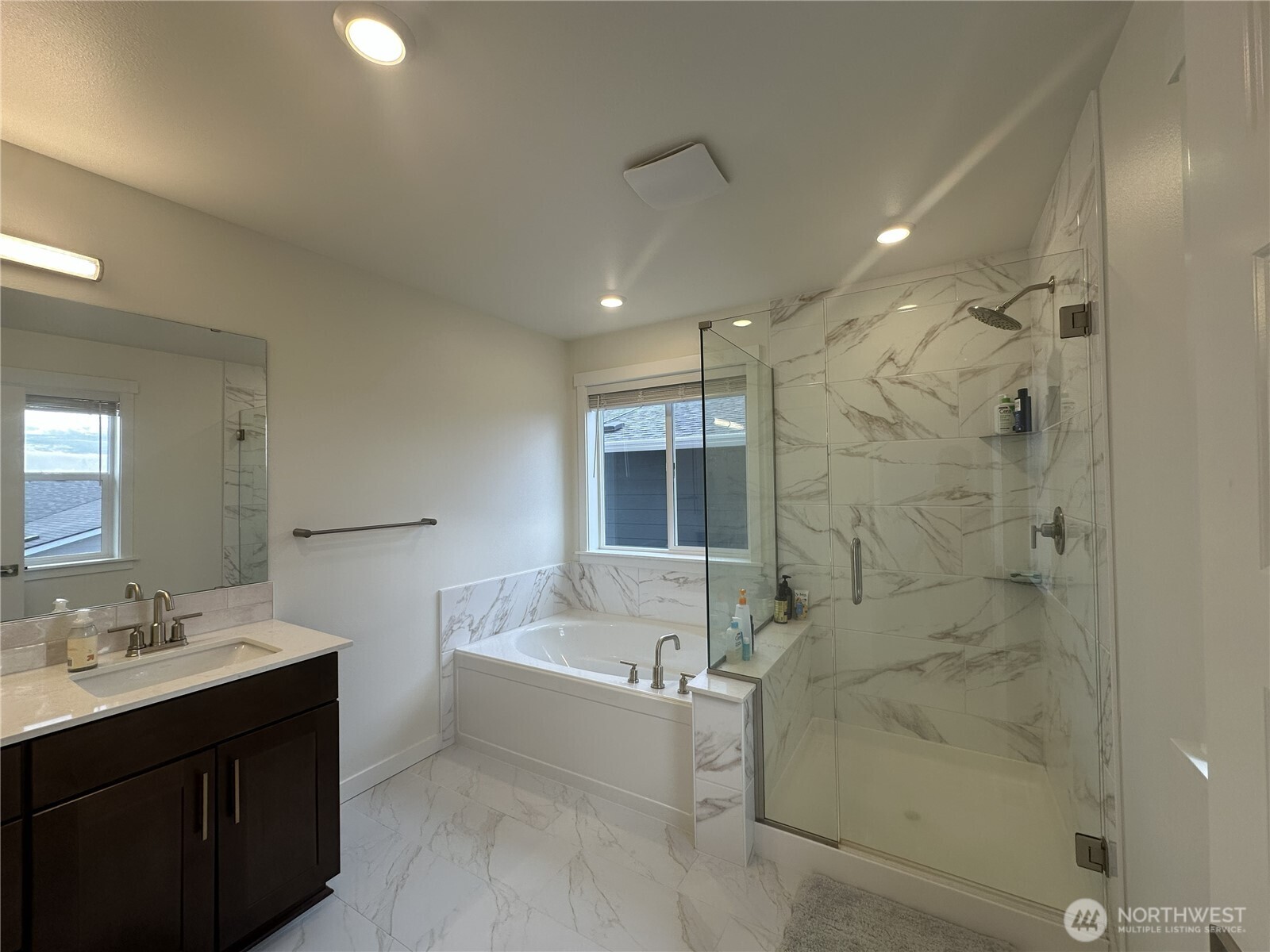 5016 88th Dr NE , Marysville, WA 98270