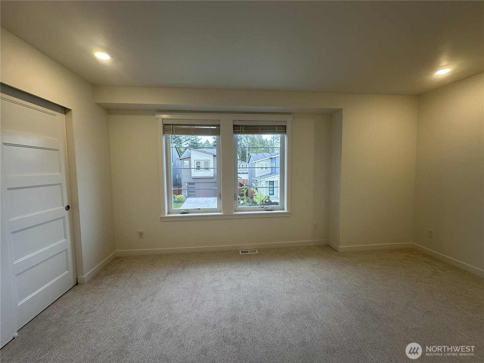 5016 88th Dr NE , Marysville, WA 98270