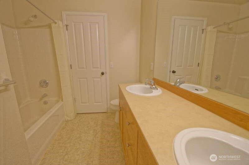 308 239th Way SE, Sammamish, WA 98074