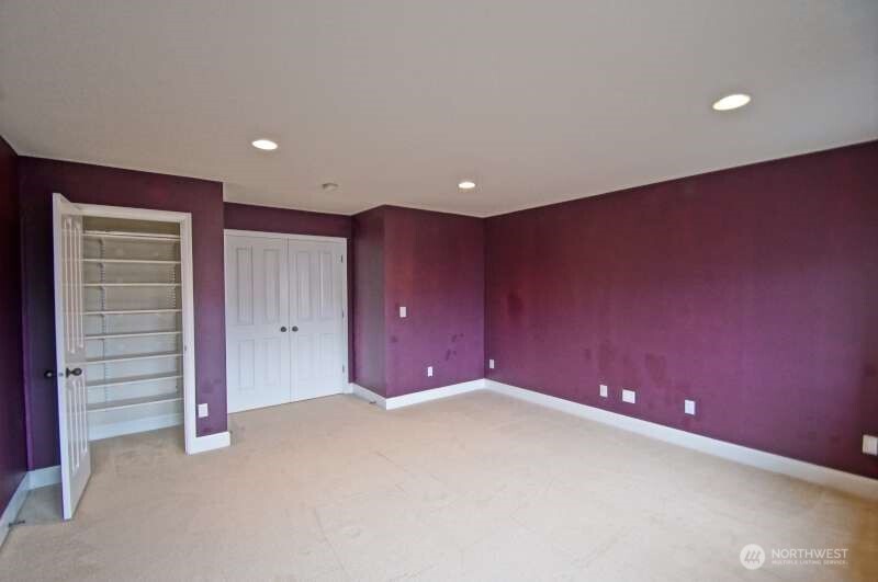 308 239th Way SE, Sammamish, WA 98074