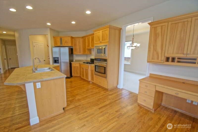 308 239th Way SE, Sammamish, WA 98074