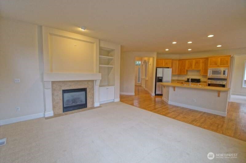 308 239th Way SE, Sammamish, WA 98074