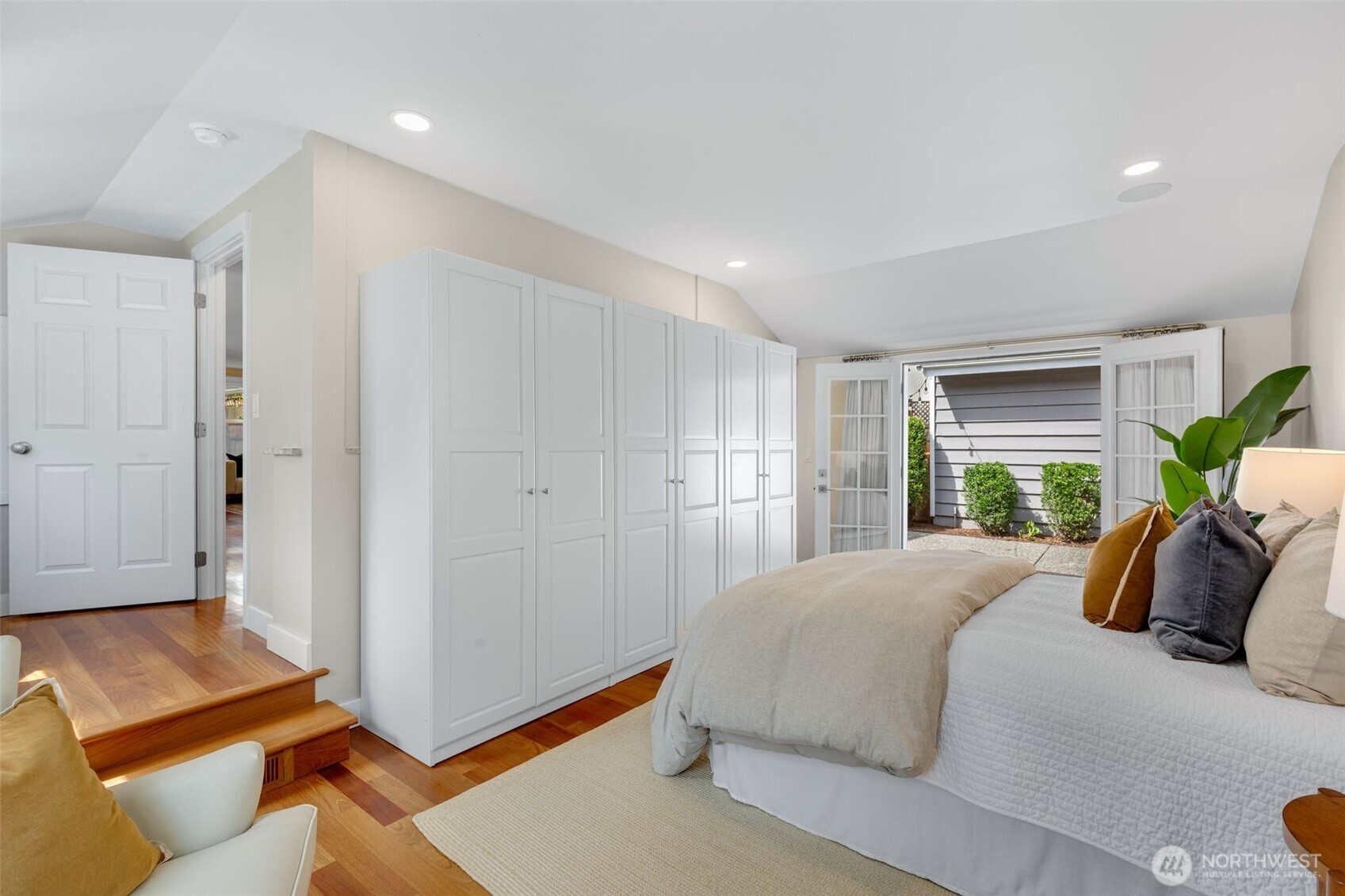 3700 NE 74th Place , Seattle, WA 98115