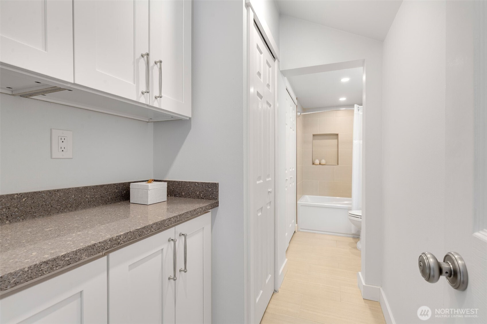 3700 NE 74th Place , Seattle, WA 98115