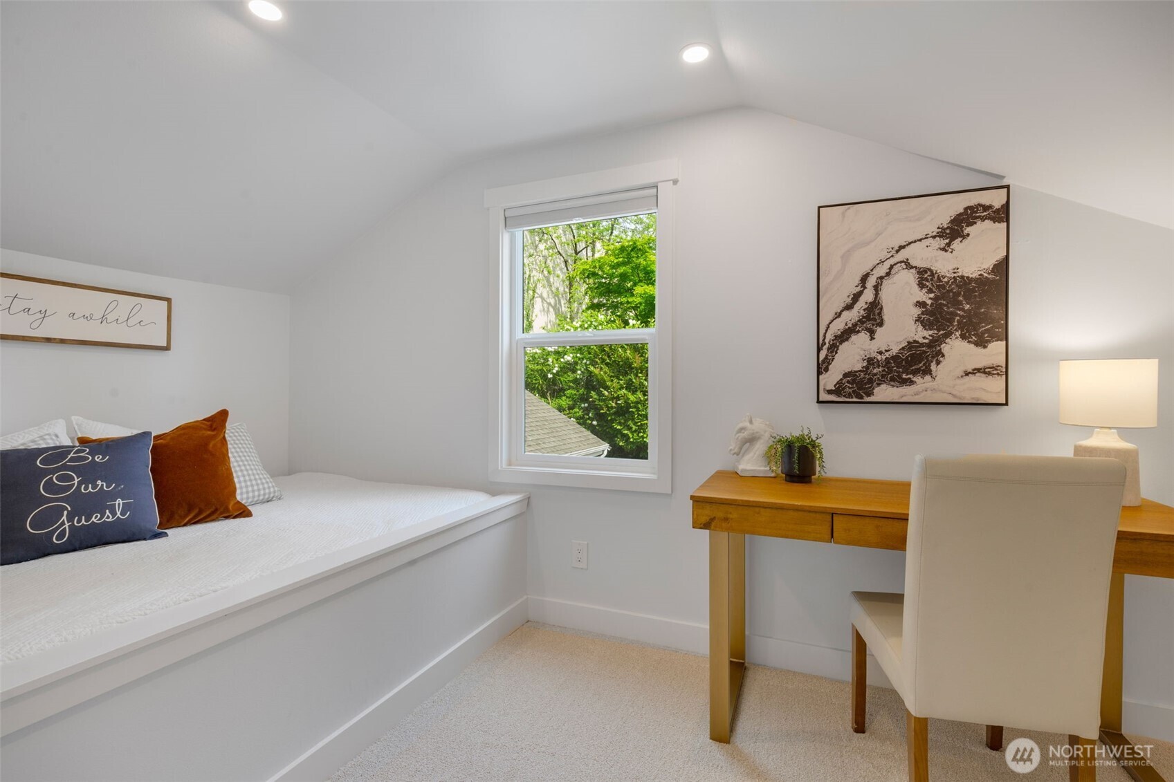 3700 NE 74th Place , Seattle, WA 98115