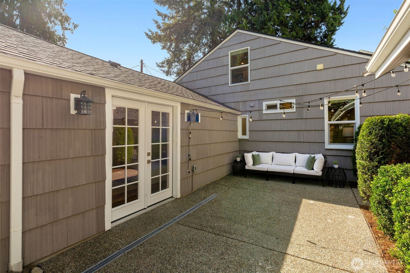 3700 NE 74th Place , Seattle, WA 98115