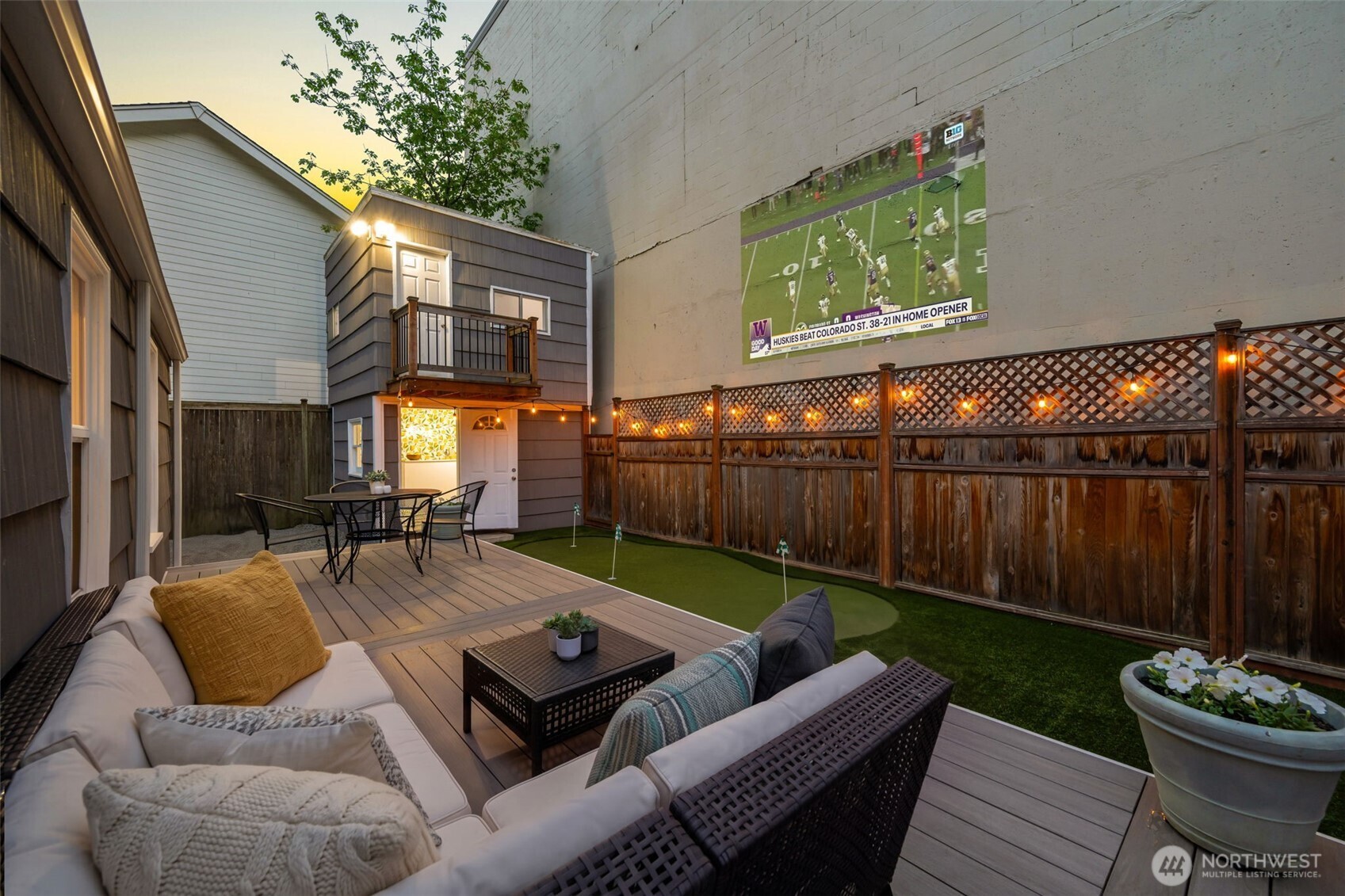 3700 NE 74th Place , Seattle, WA 98115