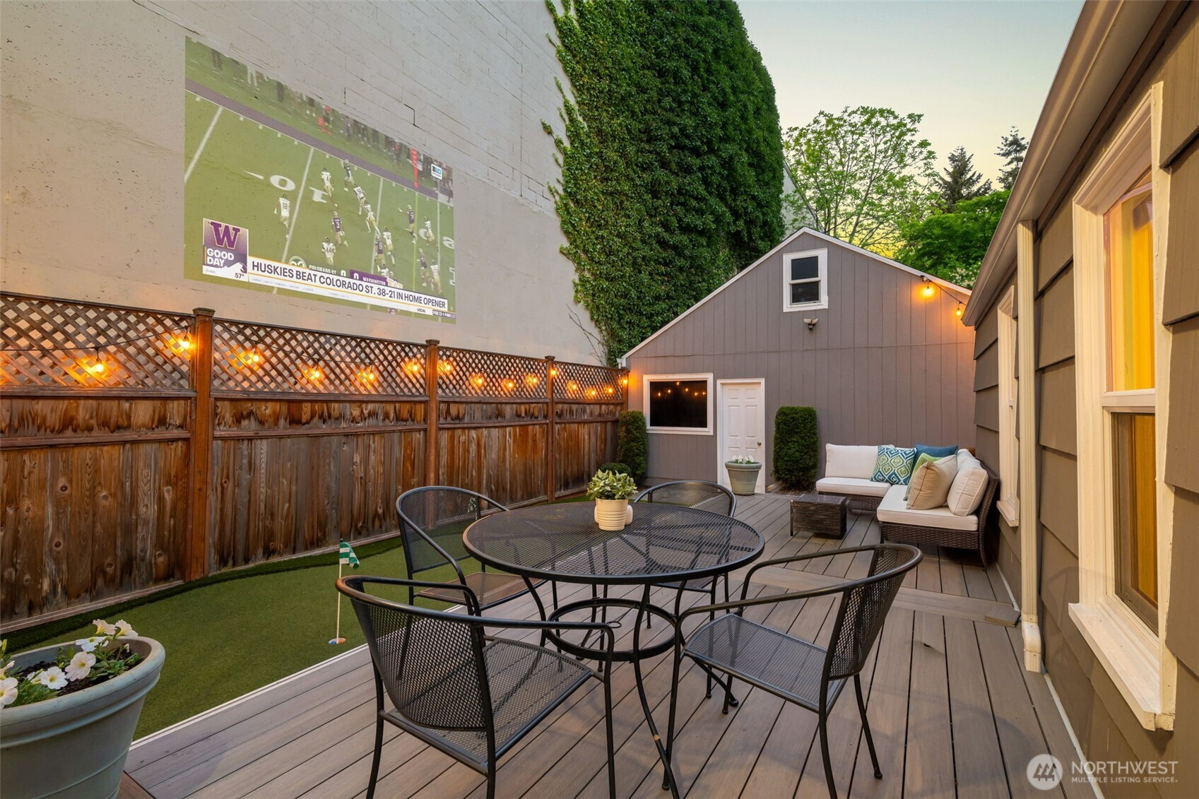 3700 NE 74th Place , Seattle, WA 98115