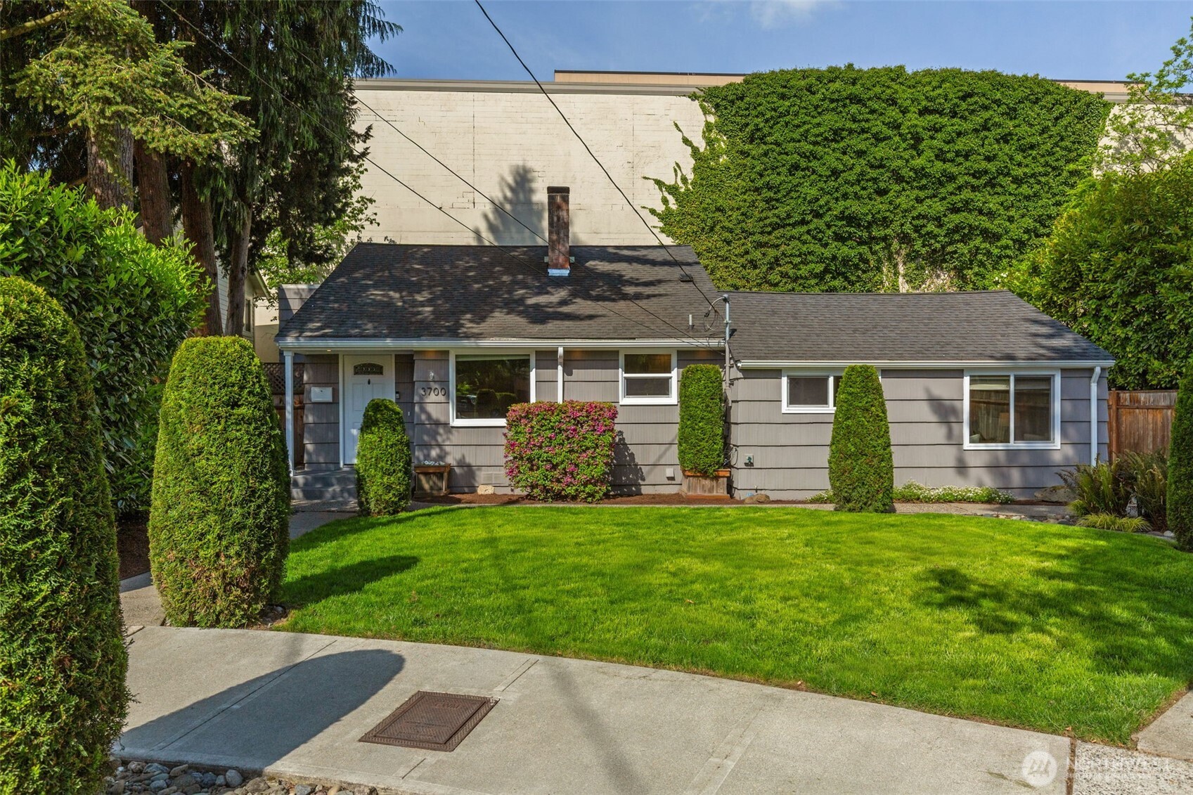 3700 NE 74th Place , Seattle, WA 98115
