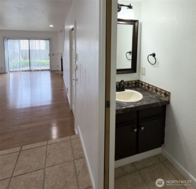 8013 NE 177th Court #403, Kenmore, WA 98028 - Photo 5