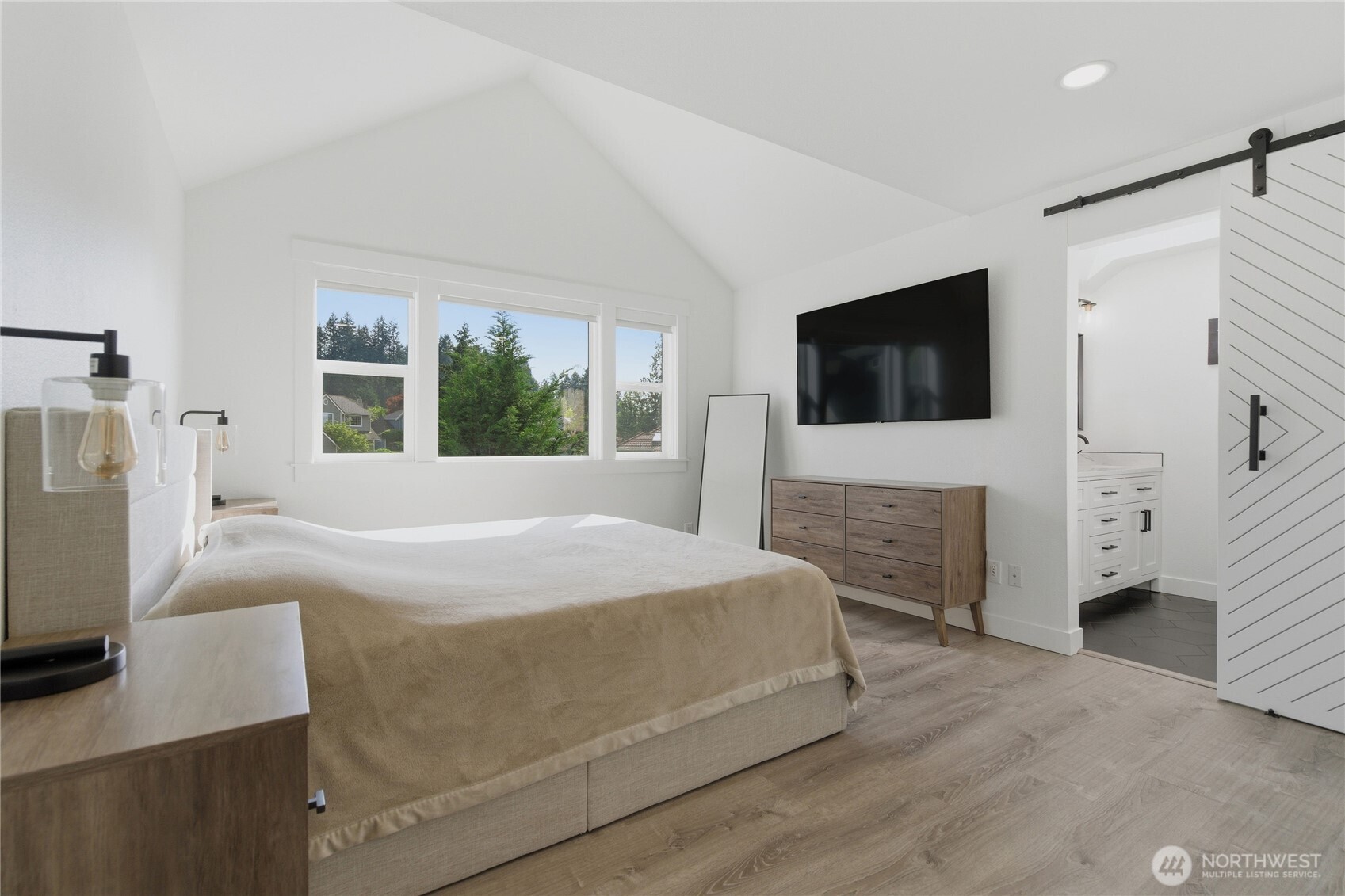 5028 Mill Pond Loop SE, Auburn, WA 98092