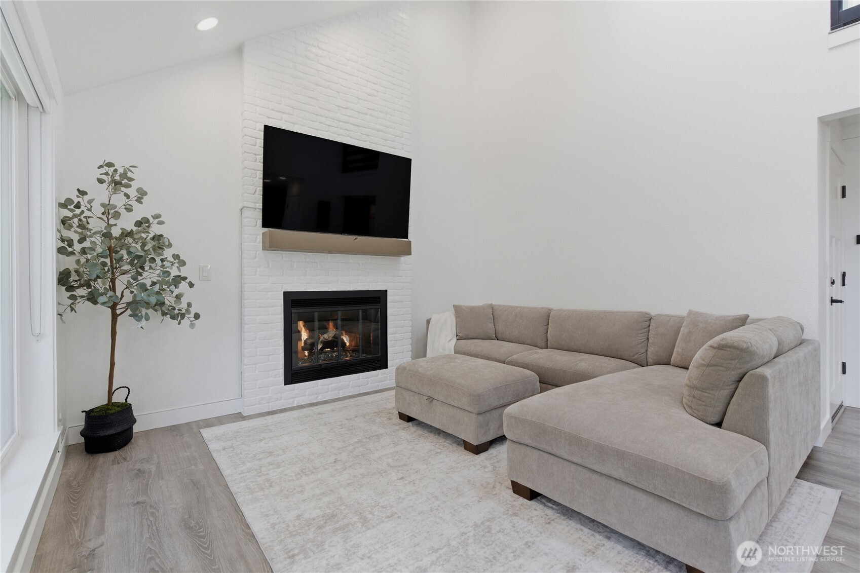 5028 Mill Pond Loop SE, Auburn, WA 98092