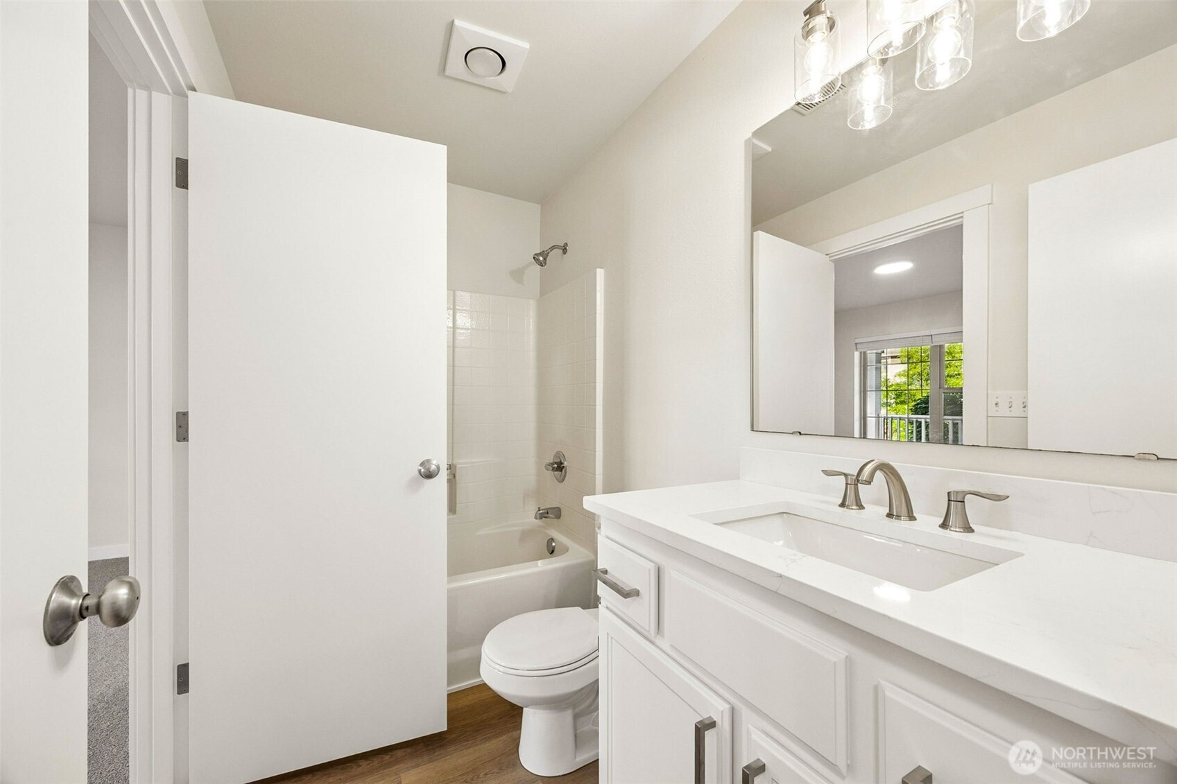 20107 40th Avenue E, Spanaway, WA 98387