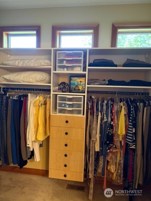 4062 Knowles Road , Wenatchee, WA 98801-9696