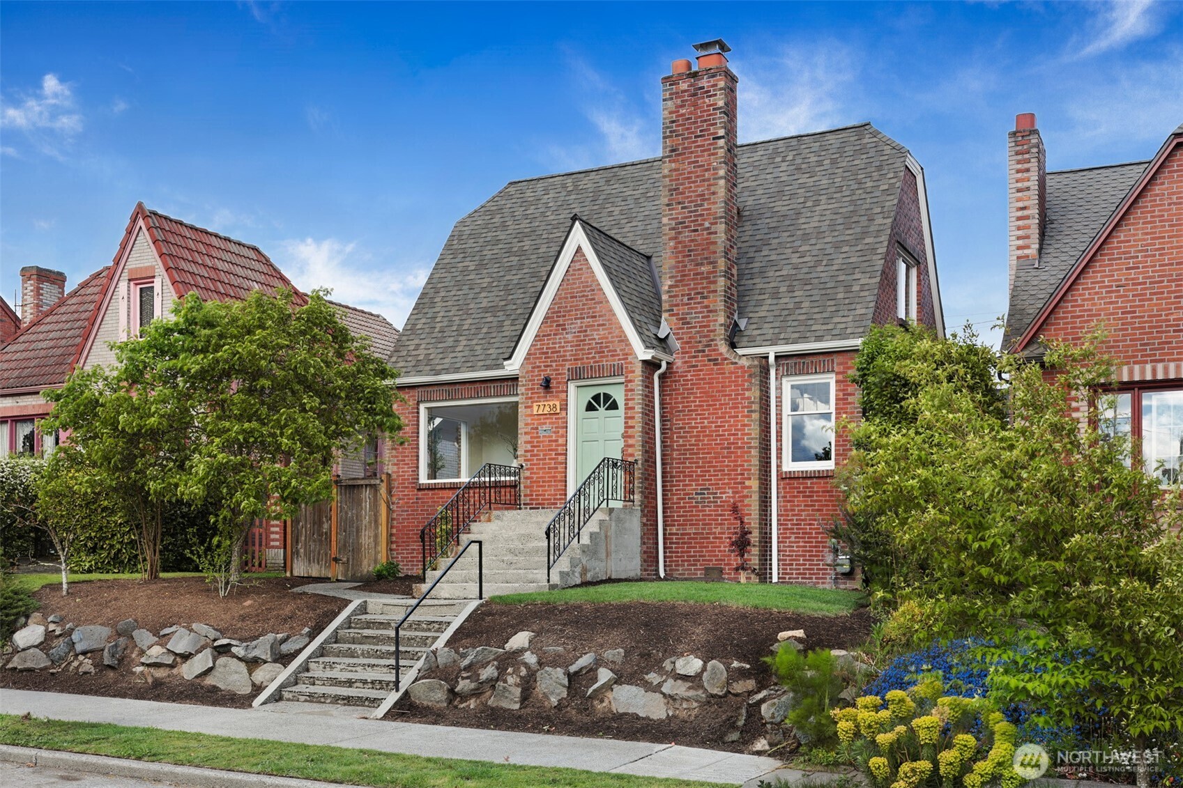 7738 Jones Avenue NW, Seattle, WA 98117