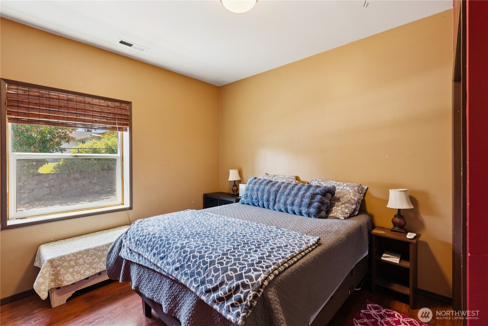 3704 Commercial Avenue , Anacortes, WA 98221-4231