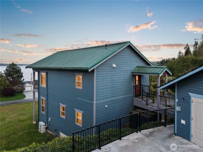 202 Olympus Boulevard , Port Ludlow, WA 98365