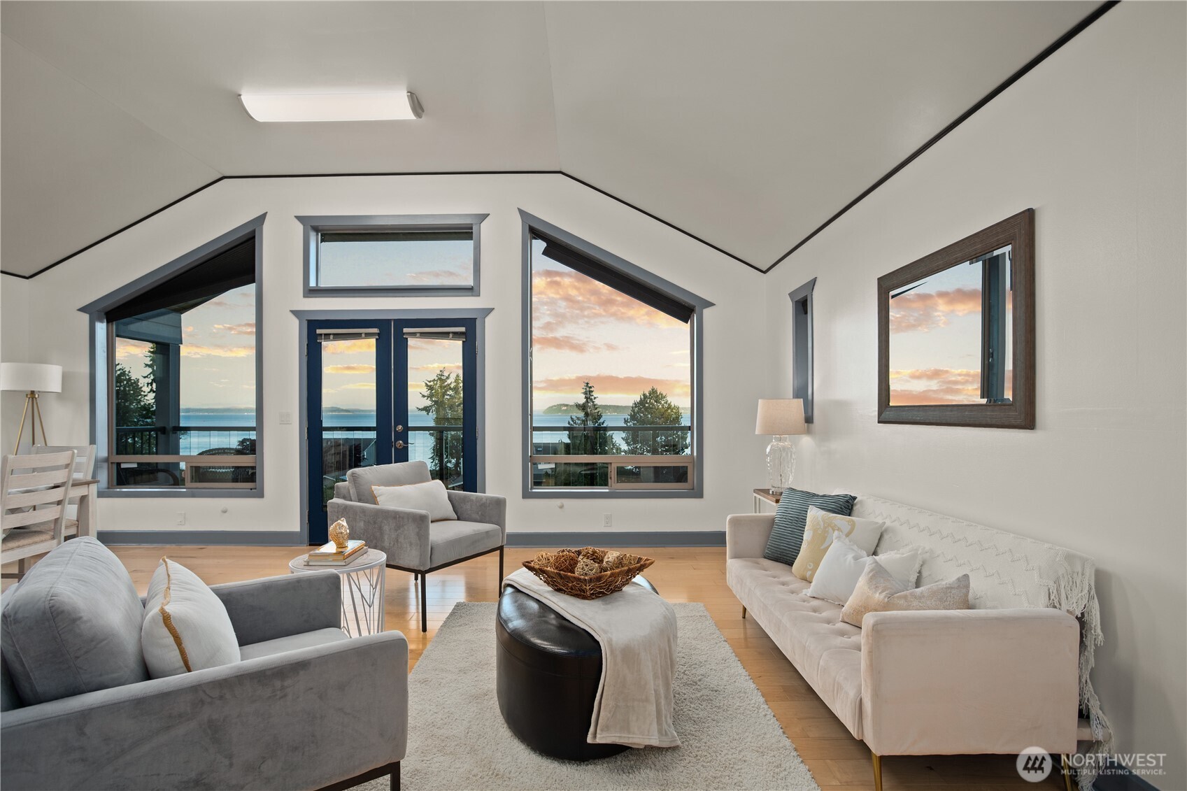 202 Olympus Boulevard , Port Ludlow, WA 98365