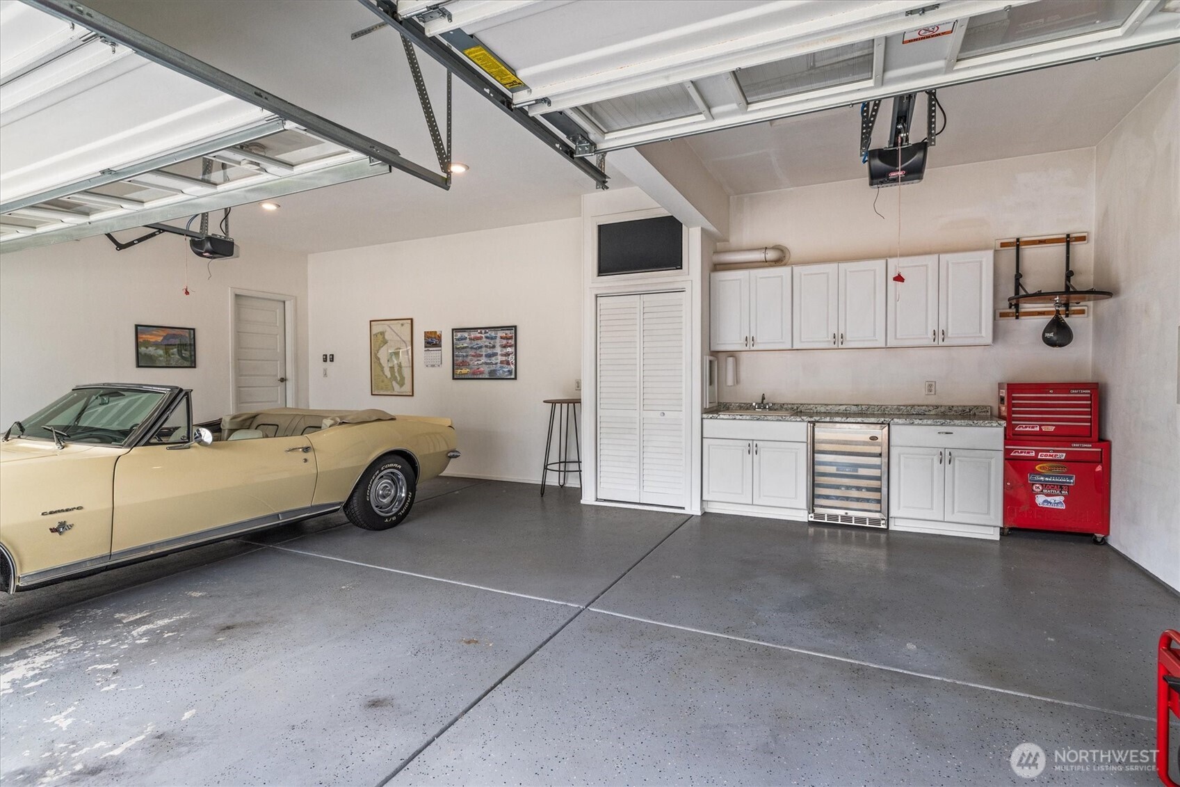 17525 Crossing Drive E, Puyallup, WA 98374