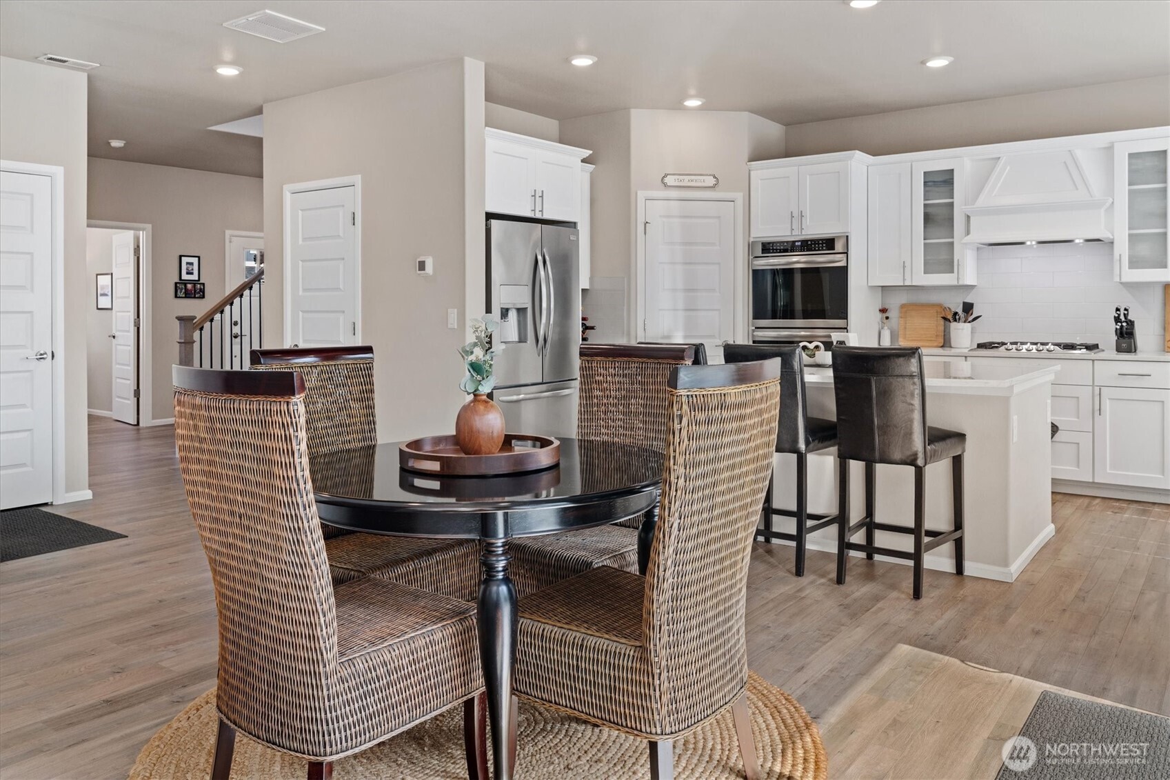 17525 Crossing Drive E, Puyallup, WA 98374