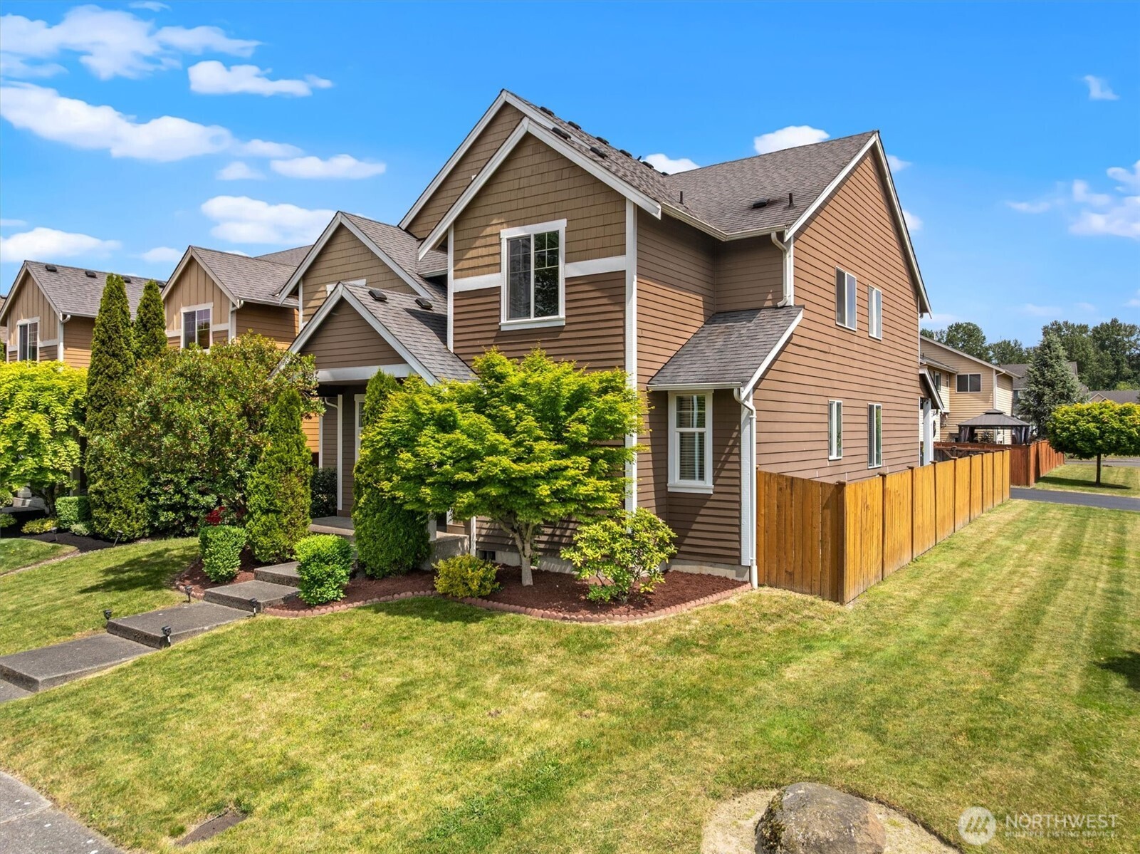 1210 Blue Jay Avenue SW, Orting, WA 98360