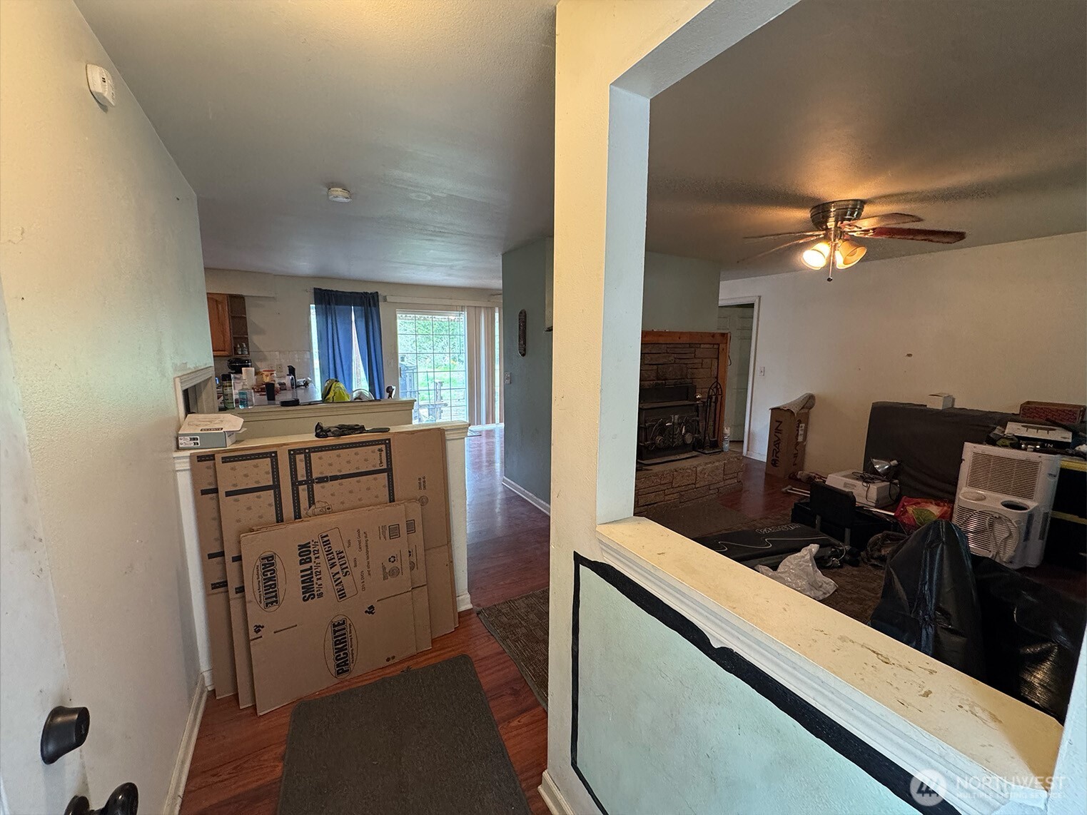 16491 E State Route 3 , Allyn, WA 98524