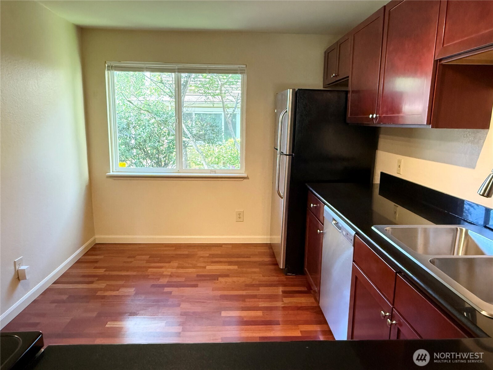 23816 12th Place S #405, Des Moines, WA 98198